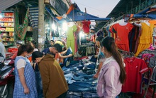 Công nhân chắt chiu sắm Tết
