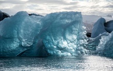 Hiểm họa virus lạ thoát khỏi sông băng cổ xưa