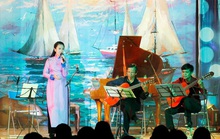 Văn nghệ gây quỹ hỗ trợ công nhân khó khăn