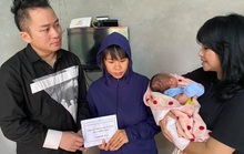 Ca sĩ Thanh Lam, Tùng Dương tặng mỗi gia đình thiệt hại do mưa lũ ở Hà Tĩnh 10 triệu đồng