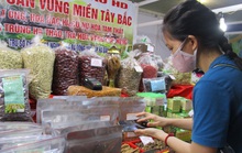 Thịt cá sấu, trái cây Thái Lan... xuất hiện tại hội chợ nông sản TP HCM