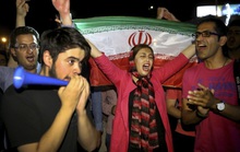 Nói không quan tâm nhưng Iran đang nín thở chờ bầu cử Mỹ