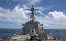 Mỹ lắp tên lửa siêu thanh cho tàu khu trục: Mối nguy lớn cho Trung Quốc?
