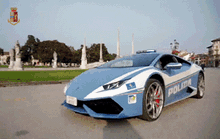 Cảnh sát lái Lamborghini 230km/giờ vận chuyển thận cứu sống bệnh nhân