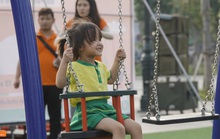 Thương trẻ mẫu giáo nháo nhào học thêm