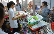 Công khai giá thuốc - Minh bạch hay làm cho có: Hiệu quả không ở lời tuyên bố!