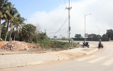 Đường làm xong nuốt luôn di tích