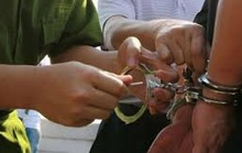 Bắt Phó phòng GD-ĐT liên quan đến vụ án tham ô 26,5 tỉ đồng