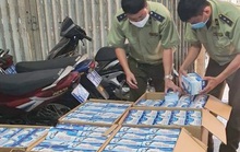 Truy tìm chủ lô khẩu trang đánh tráo ngày sản xuất bỏ ngoài đường