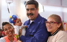 Tổng thống Venezuela kêu gọi phụ nữ sinh... 6 con