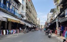 Thực hiện Chỉ thị cách ly toàn xã hội, nhiều khu chợ, đường phố lớn vắng người