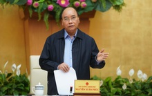Thủ tướng yêu cầu tăng tốc sản xuất trang thiết bị y tế, máy thở