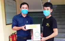 Cậu học trò lớp 9 sáng chế máy rửa tay chống dịch