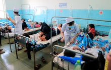 135 học sinh nhập viện sau khi ăn bánh mì từ thiện tại trường