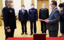 Tổng thống Putin trao kỷ niệm chương Thế chiến II cho Chủ tịch Kim Jong Un