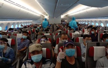 Sân bay Tân Sơn Nhất đón 266 người Việt từ Trung Đông về nước