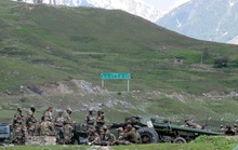 Trung Quốc đổ lỗi cho Ấn Độ vụ đụng độ nảy lửa ở biên giới