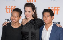 Angelina Jolie tiết lộ lý do nhận nuôi Pax Thiên