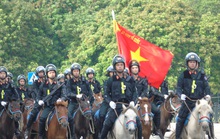 Thủ tướng và Chủ tịch Quốc hội dự Lễ ra mắt Đoàn Cảnh sát cơ động Kỵ binh