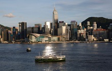 Sốc với thuế thu nhập khủng, nhiều người Trung Quốc tính chuyện rời Hồng Kông