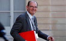 NÓNG: Thủ tướng Pháp từ chức, lộ diện người thay thế