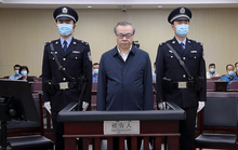 Trung Quốc: Quan tham cất 3 tấn tiền trong nhà, có 100 nhân tình ra tòa