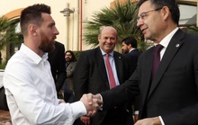 Lộ kế hoạch bẩn ép Messi, Suarez cuốn gói khỏi Barcelona