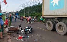 Đồng Nai: 3 xe máy tông nhau, 4 người bị thương nặng