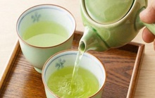 Uống trà giúp tỉnh táo hơn khi làm việc?