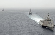 Ấn Độ đưa tàu chiến đến biển Đông, Trung Quốc bực bội