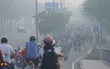 Sáng nay, sương mù bao phủ bầu trời TP HCM