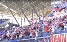 Bundesliga đón khán giả trở lại sân