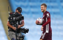 Hat-trick của Jamie Vardy nhấn chìm Man City, Ngoại hạng Anh hốt hoảng