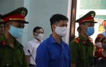 Cựu bác sĩ da liễu bị cáo buộc hiếp dâm nữ điều dưỡng cho rằng bị bức cung, dụ cung?