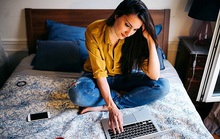 Tại sao cần thay quần áo cũ trước khi lên giường?