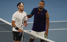 Gã trai hư Kyrgios bị quật ngã bởi Dominic Thiem