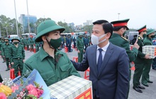 Bí thư, Chủ tịch Thanh Hóa tiễn gần 4 ngàn tân binh nhập ngũ