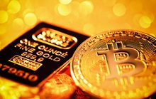 Bitcoin biến động mạnh, nhiều rủi ro “bong bóng”