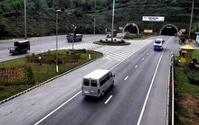 Hầm Hải Vân 2 mở cửa cho xe lưu thông