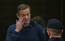 Chính trị gia đối lập Nga Alexei Navalny bị kết án gần 3 năm vì tội gì?
