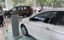 Tiêu thụ ôtô giảm 2 tháng liên tiếp