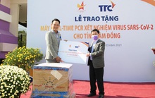 Hội Doanh nhân trẻ Việt Nam và Tập đoàn TTC tặng máy Real-time PCR xét nghiệm virus SARS-CoV-2 cho tỉnh Lâm Đồng