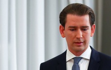 Thủ tướng Áo từ chức giữa bê bối hối lộ chấn động