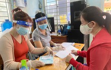 Làm ngày lẫn đêm để sớm trao tiền hỗ trợ