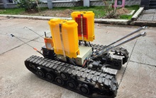 Robot phun khử khuẩn và chiếu xạ UV cho bệnh viện