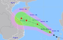 Áp thấp nhiệt đới trên Biển Đông khả năng mạnh lên thành bão hướng vào miền Trung