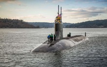 Tàu ngầm hạt nhân Mỹ gặp nạn vì vật thể “lạ” ở biển Đông