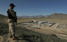 Mỹ đốt tiền ở Afghanistan: Phi đội 500 triệu USD đem... bán phế liệu