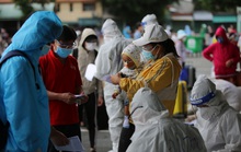 Hơn 2.000 người dân Lâm Đồng từ TP HCM được đón về quê