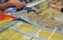 Giá vàng hôm nay 25-11: Lình xình sau biến động mạnh